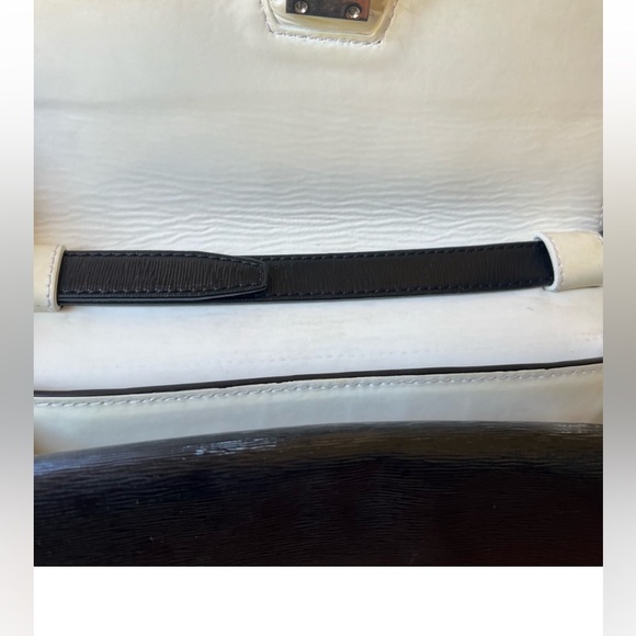 Authentic Alexander Wang  textured patent leather tri fold shoulder bag black! - Picture 8 of 13